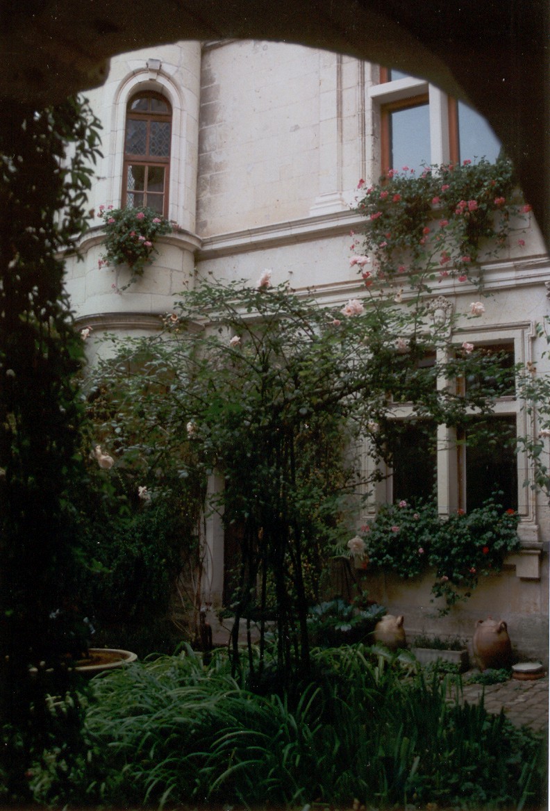 cour82rue.jpg